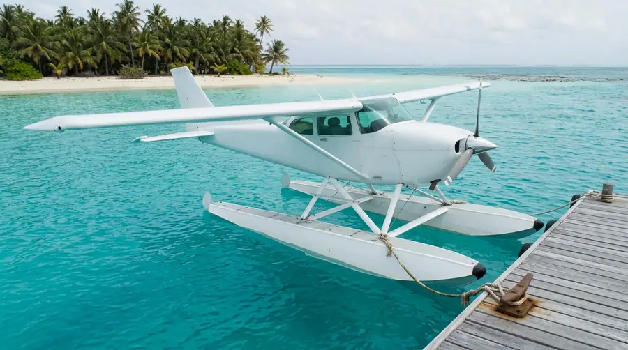LAGOON, seaplane charter